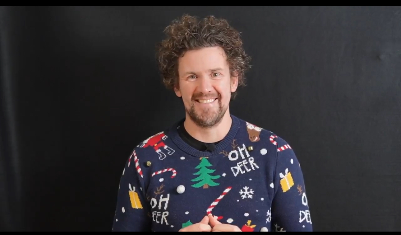 Far og sønn lager julekalender